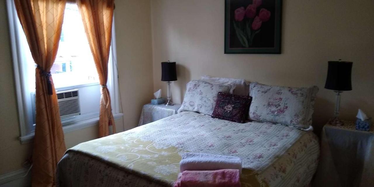 Australis Guest House Отава Екстериор снимка